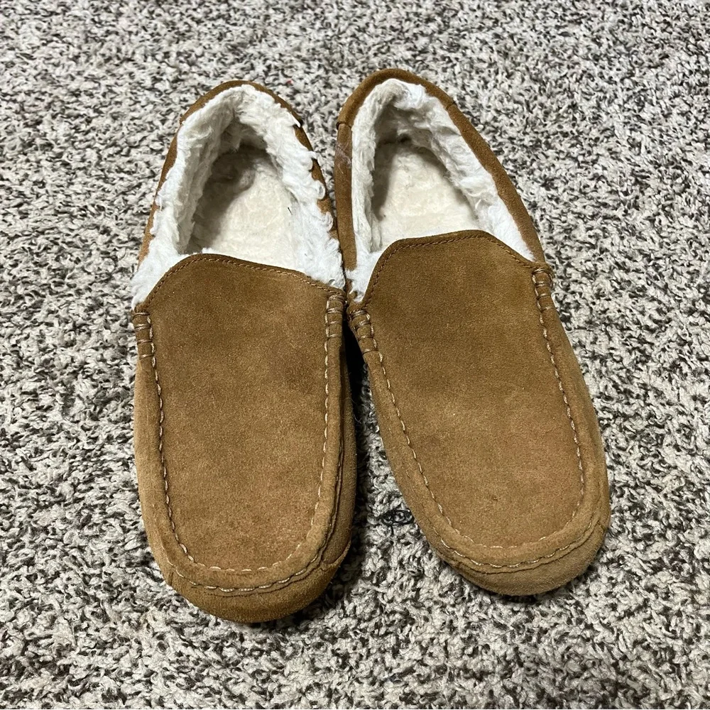 Koolaburra Men's Suede Slip-On Moccasins in Tan Size 11